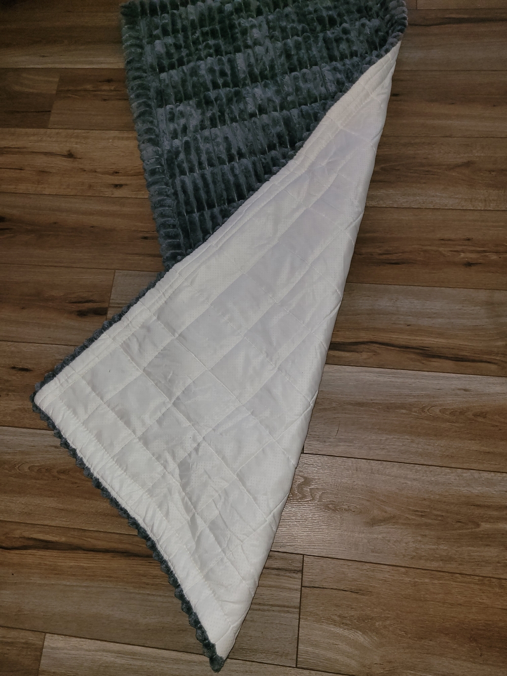 Couch Cover for Dogs Washable Non-Slip Pet Friendly Sofa Protector - Picture 3 of 4